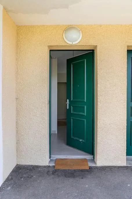 Apartment Jacques Cartier - Ideal Lake Of Nantua Montreal La Cluse