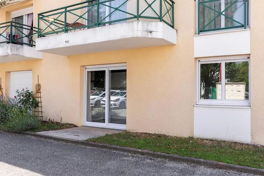 Apartment Jacques Cartier - Ideal Lake Of Nantua Montreal La Cluse